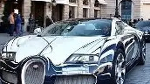 绿茵竞技现英姿，拼搏向前正当时