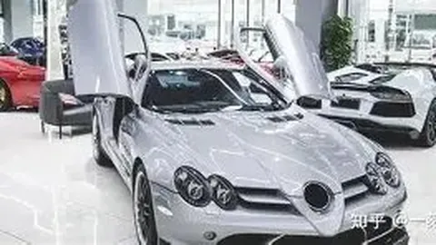 耐克13岁签约新星哈维西蒙斯：电竞与足球场上的双料天才